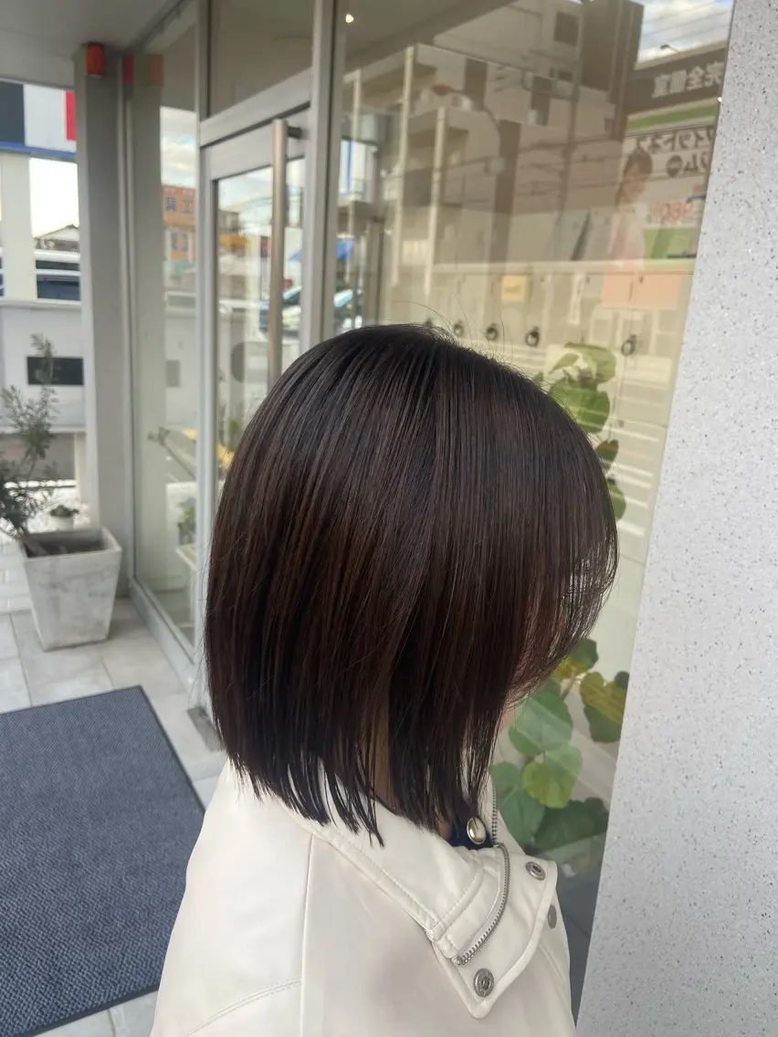 ミディアム カラー ブラウンカラー ヘアカラー トリートメント 🎀艶カラー/ 縮毛矯正🤍ミイナのヘアスタイル