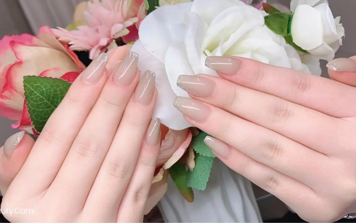 ネイル ジェルネイル グラデーション ハードジェル ラメ(グリッター) ロングネイル Lilas Nailのネイルデザイン