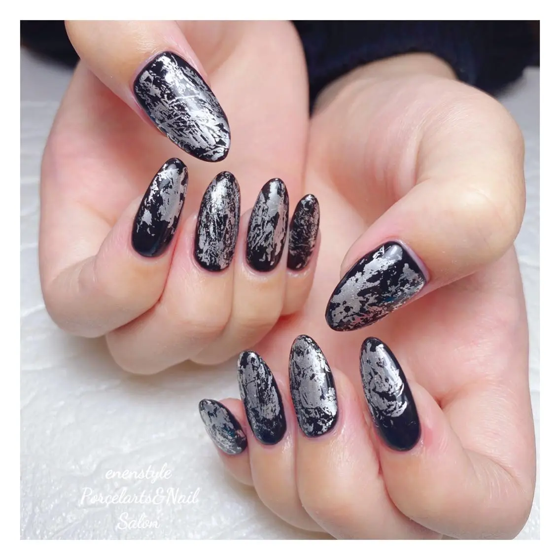 ミディアム ネイル 🐾enen style 🐾のネイルデザイン