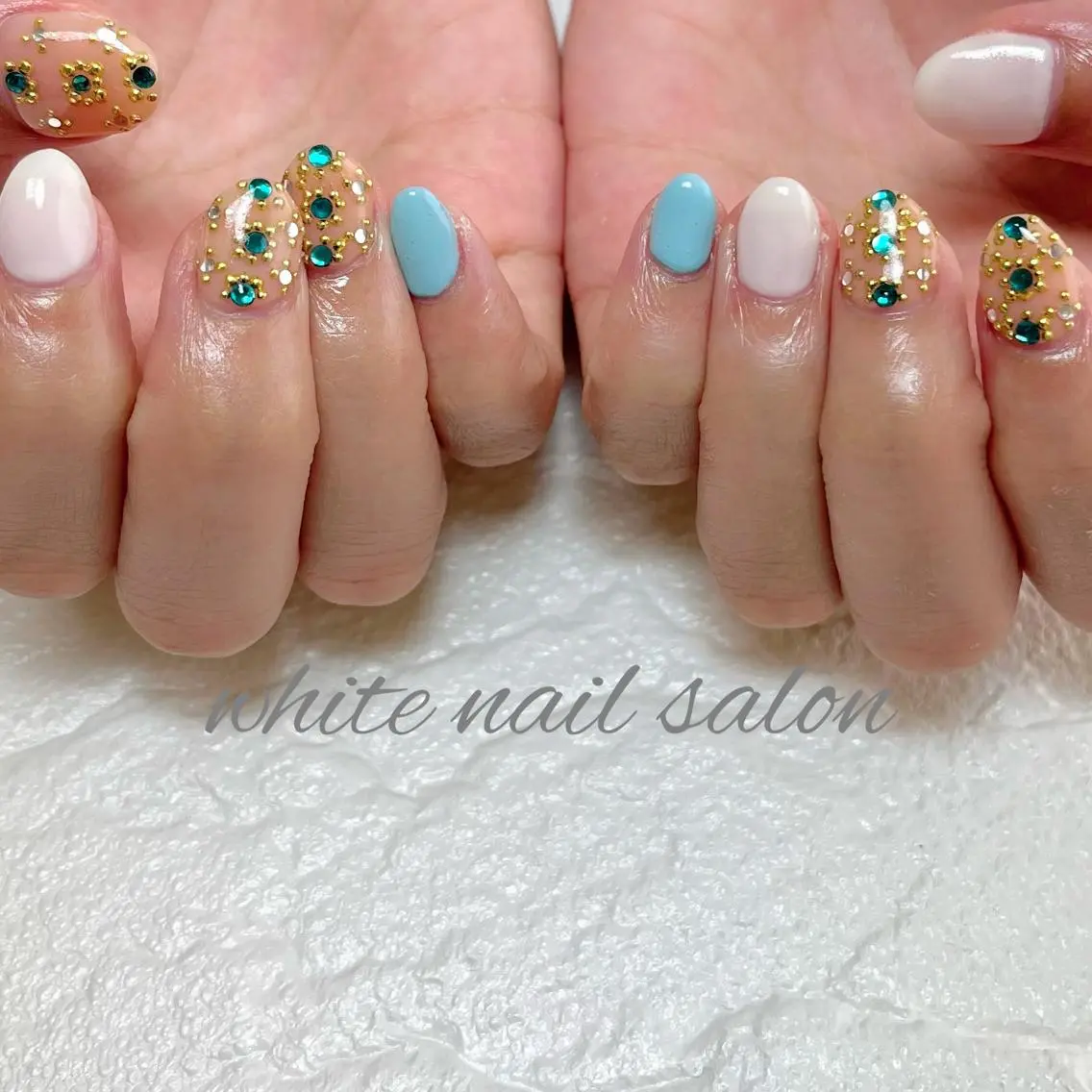 ネイル フットネイル ジェルネイル ハードジェル ラメ(グリッター) 持ち込み ハンドネイル white nail salonのネイルデザイン