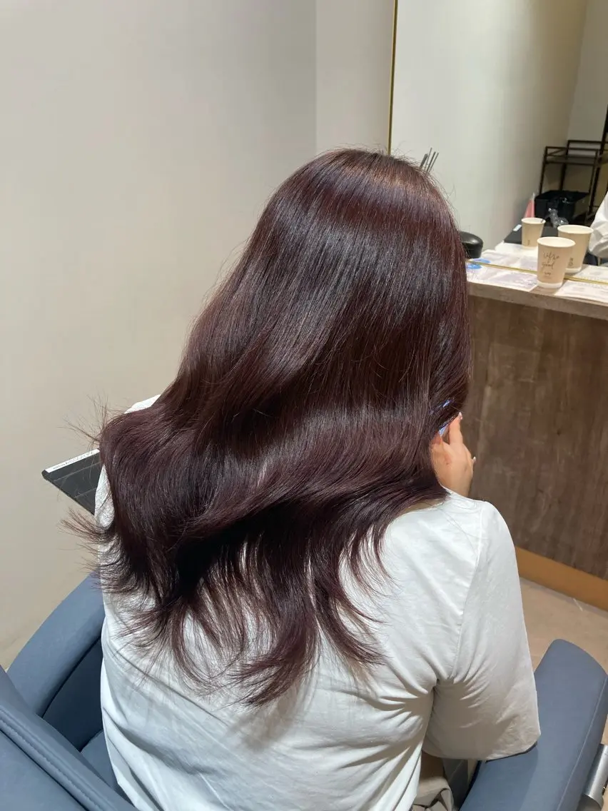 ロング カラー ブリーチ ブリーチなしカラー ピンクカラー ヘアカラー ピンクカラー🎀 米津 美佑のヘアスタイル