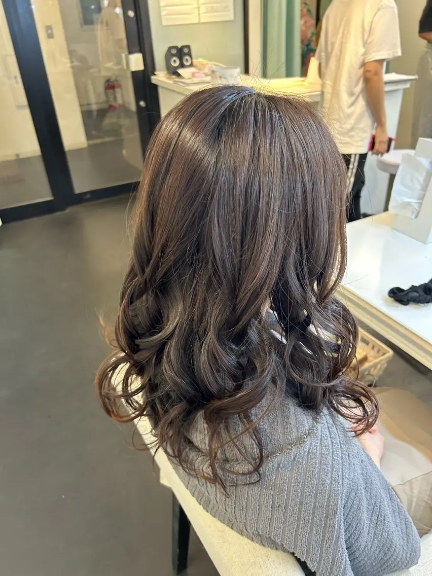 セミロング Mars+ RISAのヘアスタイル