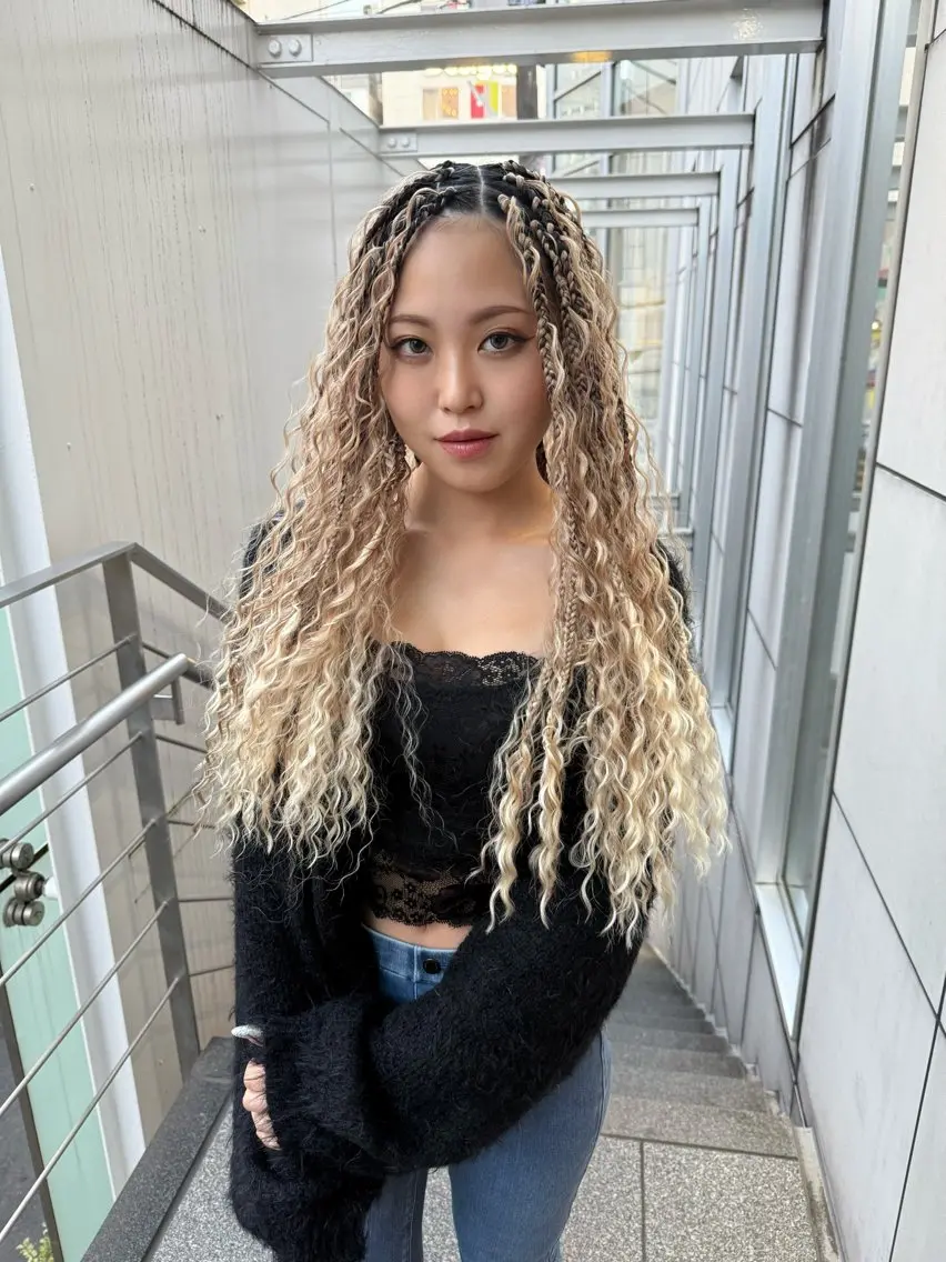 メンズ エクステ ヘアセット BRAIDS💎愛子 大人ハイライト💎のヘアスタイル