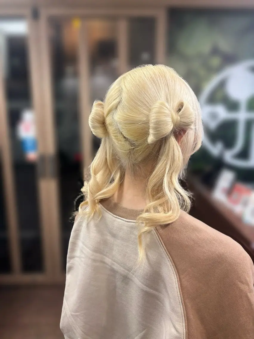 限界オタク美容師 💜Natsuki☁のヘアスタイル