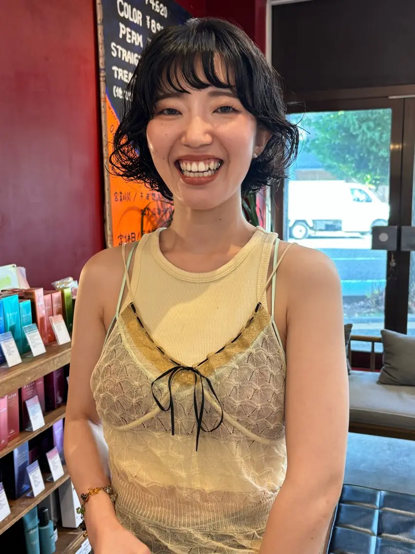 ショート パーマ 小日向 沙織のヘアスタイル