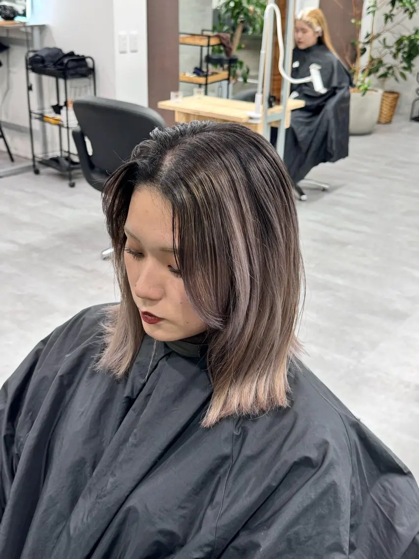 セミロング ヘアカラー トリートメント 艶髪✨ブリーチ職人 yasuのヘアスタイル