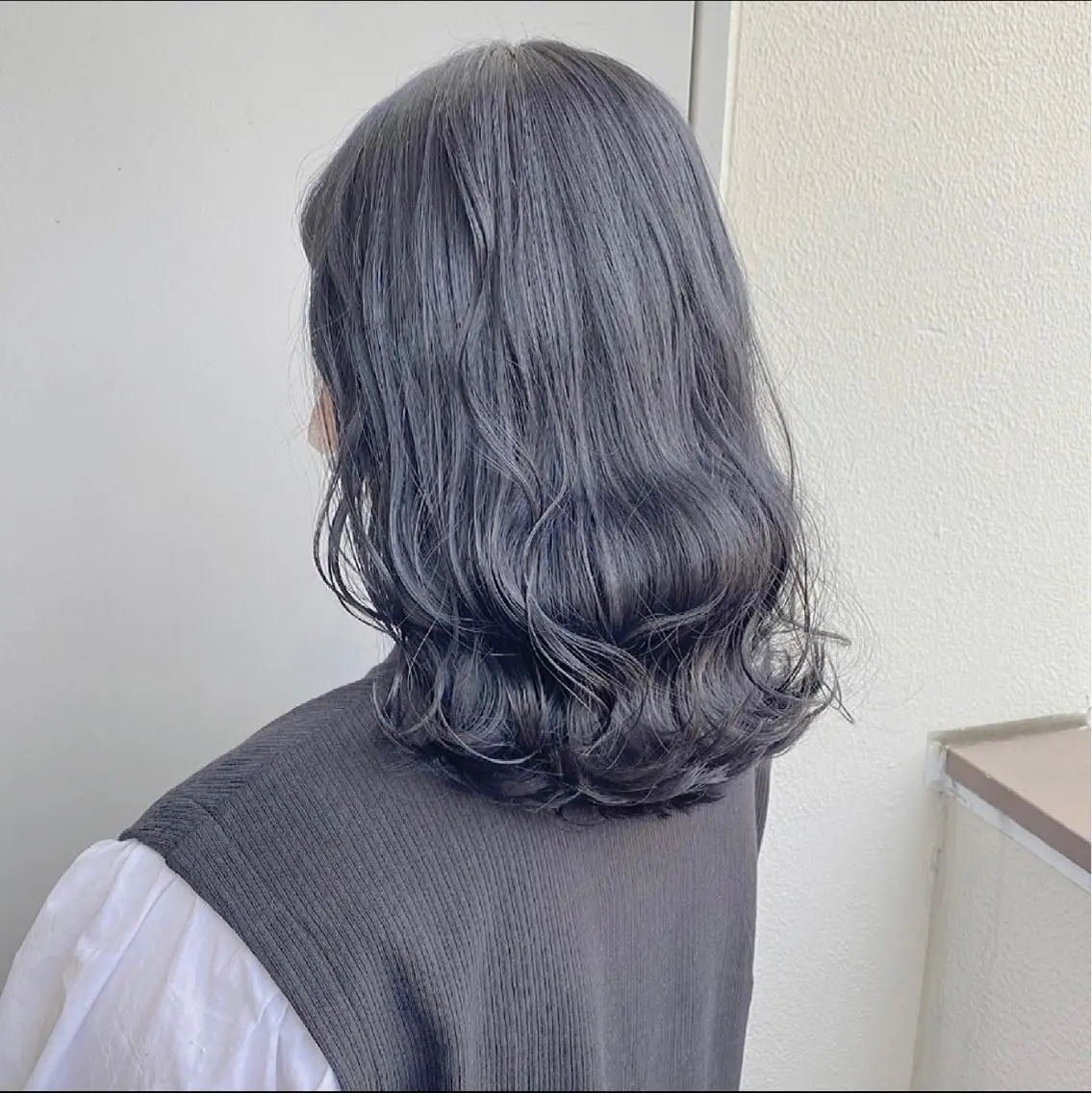 ミディアム 🍀yuria/ハイ トーン/ペールカラーのヘアスタイル