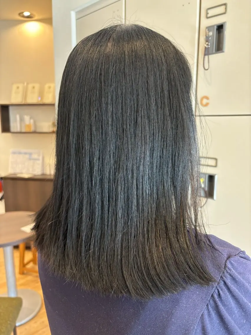 セミロング カラー 近藤 風華のヘアスタイル