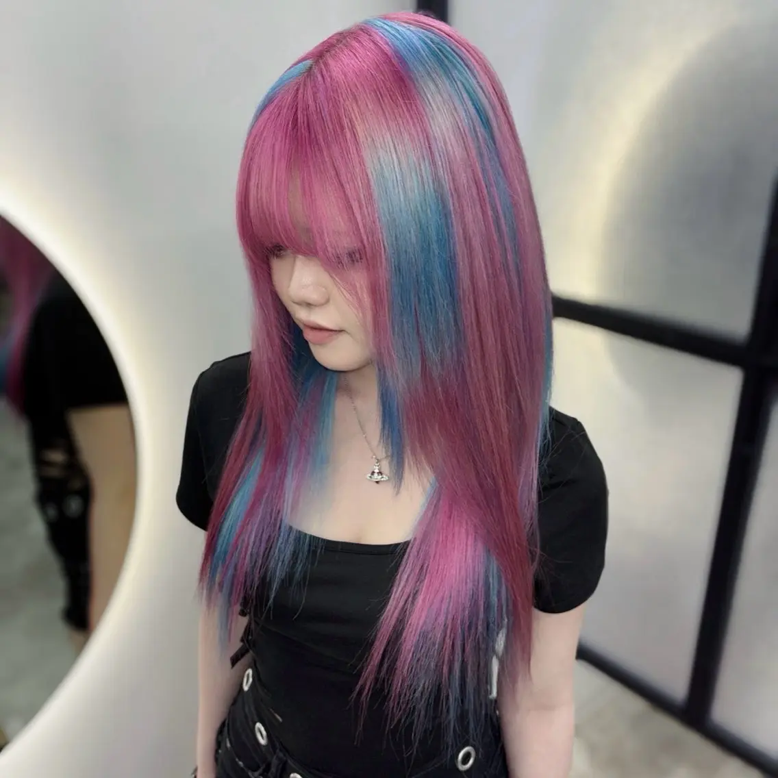 ロング カラー ヘアカラー Ren. 🦋デザインカラーのヘアスタイル