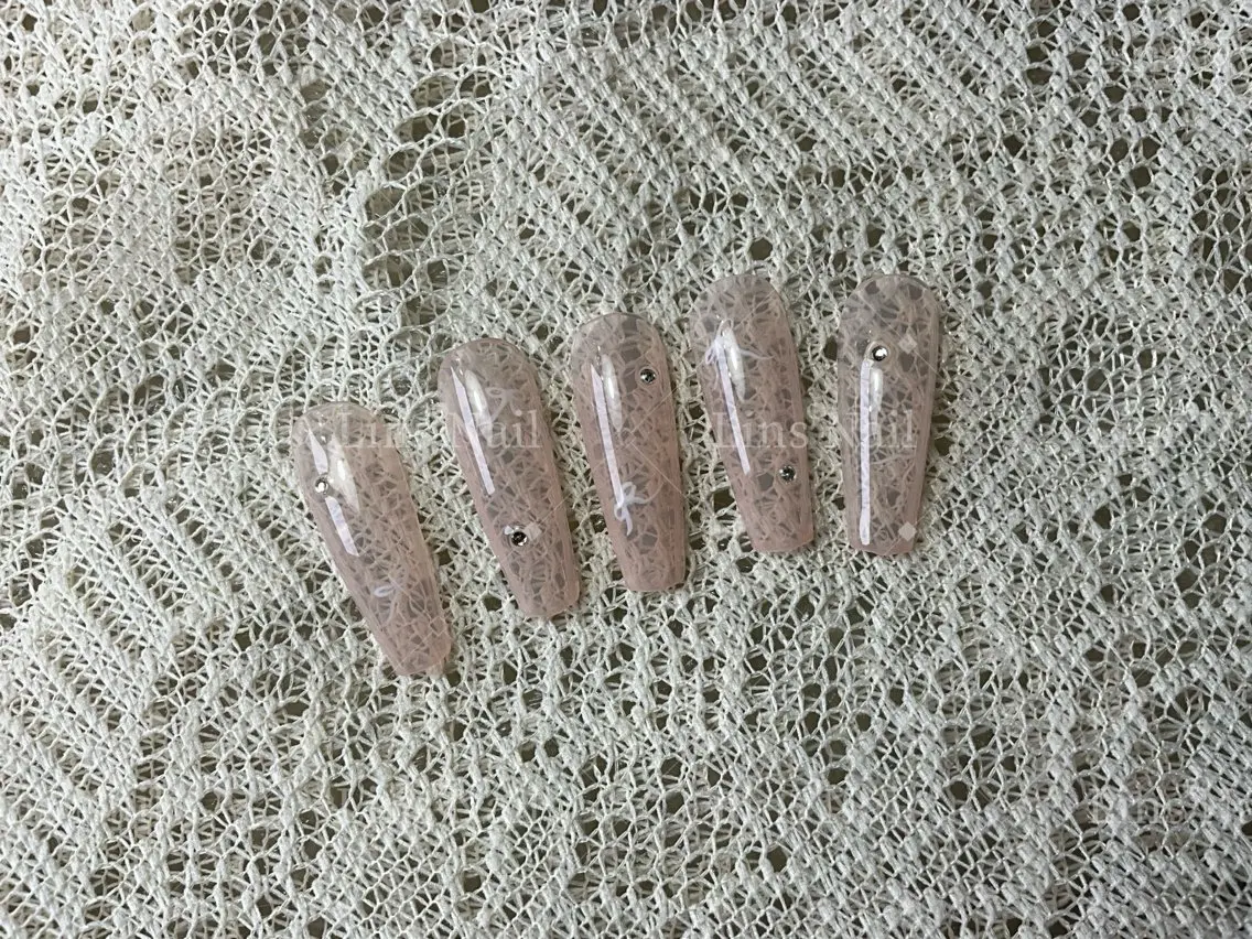 ネイル ハンドネイル Lins Nailのネイルデザイン