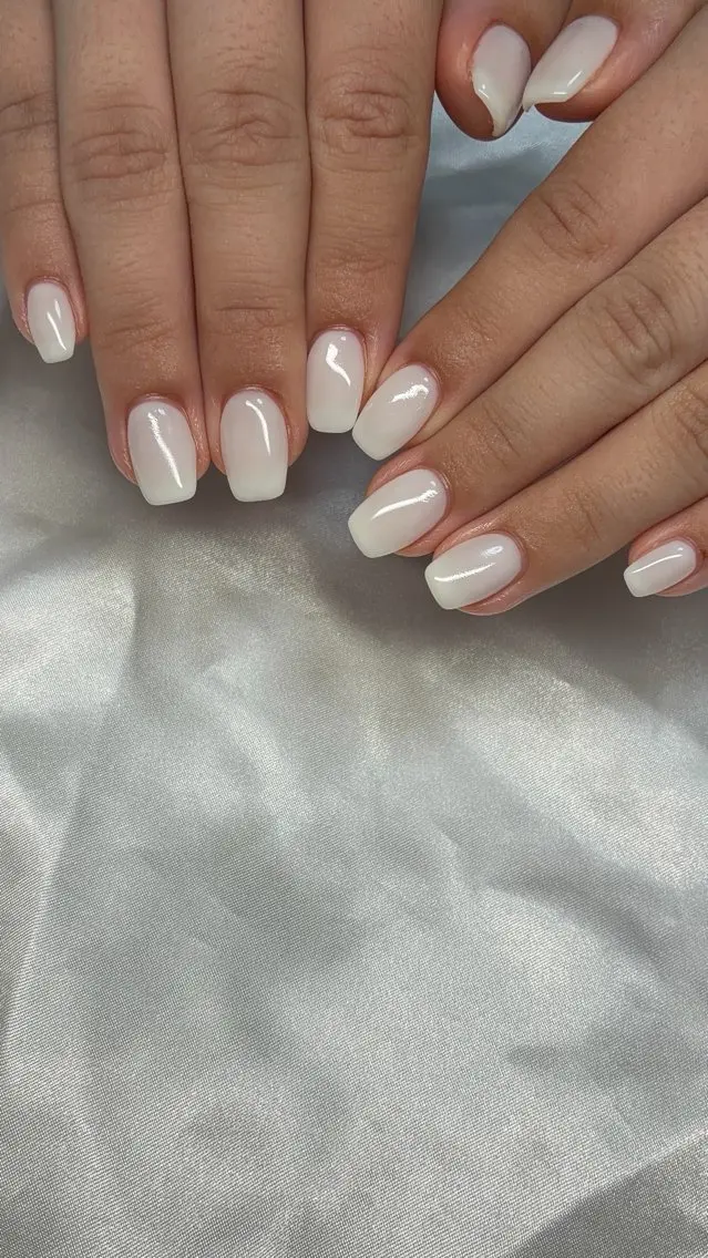 ネイル ハンドネイル C. NAILSのネイルデザイン