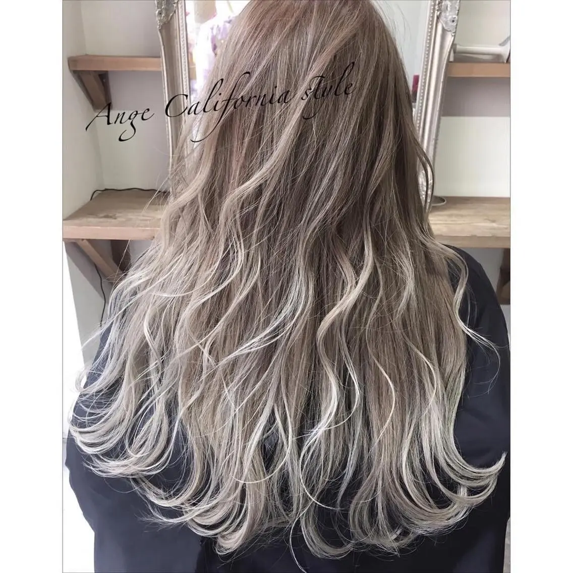 ロング カラー グラデーションカラー ハイライトカラー ハイライト 似合わせ提案サラ艶♡ 彩華のヘアスタイル