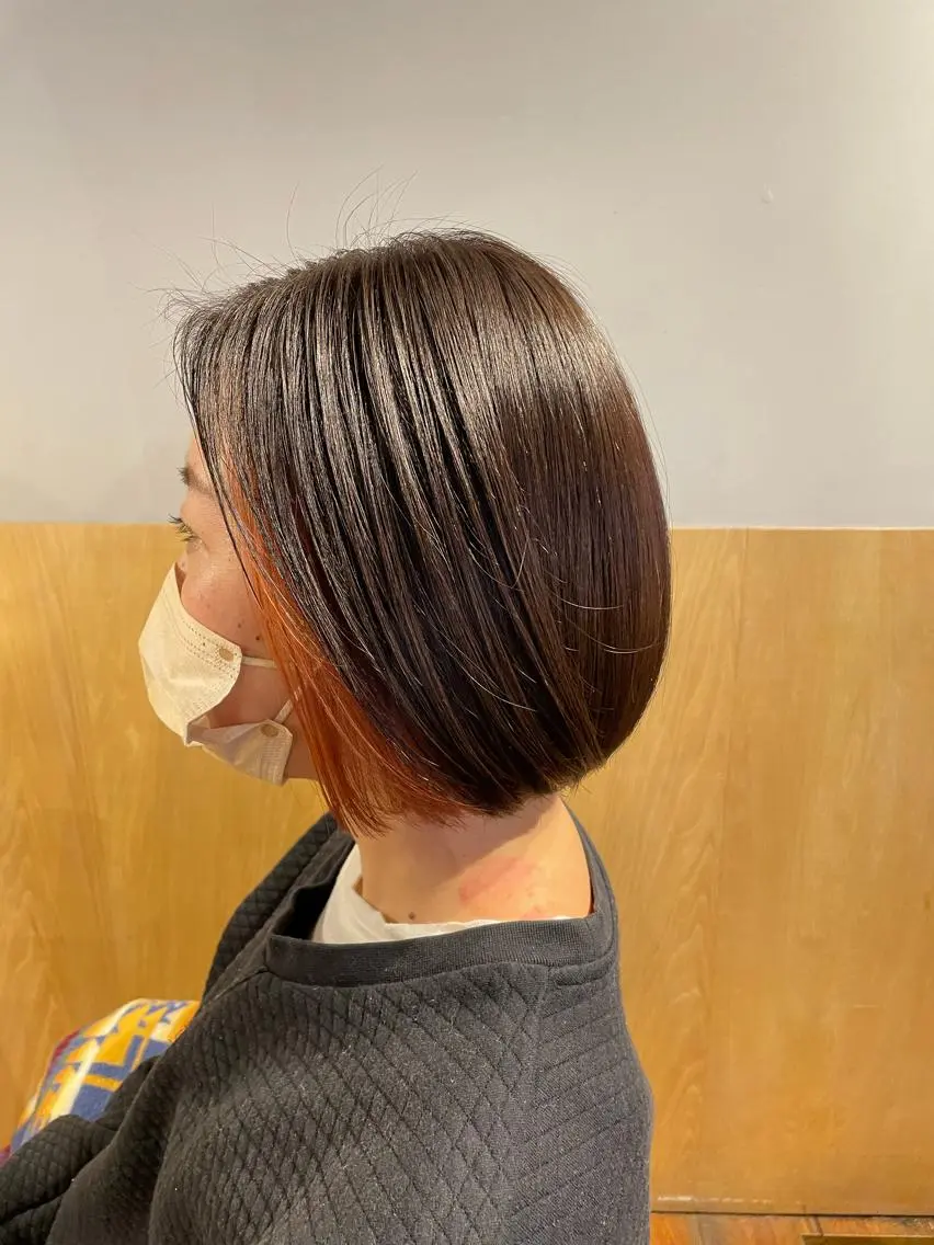 人気のインナーカラー 【ブリーチ+ワンカラー】の写真