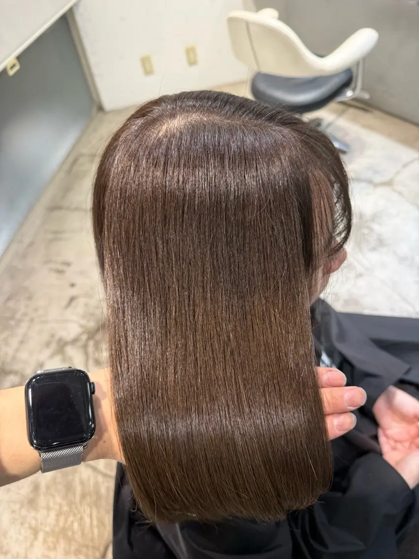 カラー ブラウンカラー オリーブブラウン ヘアカラー トリートメント 🌈レイヤーカット/ ハイトーン🌈タクマのヘアスタイル