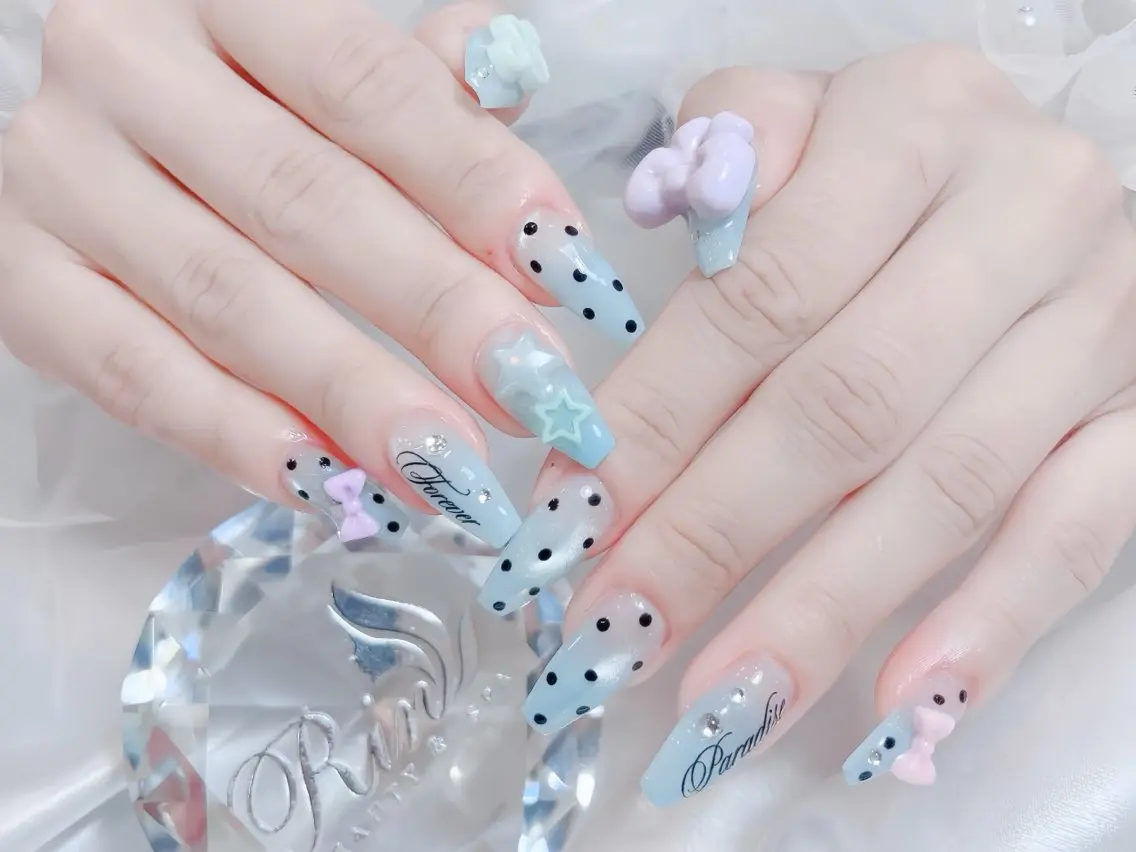 ネイル ブルー ジェルネイル ガーリー グラデーション グリーン ハンドネイル Rin Nail 新大久保店のネイルデザイン