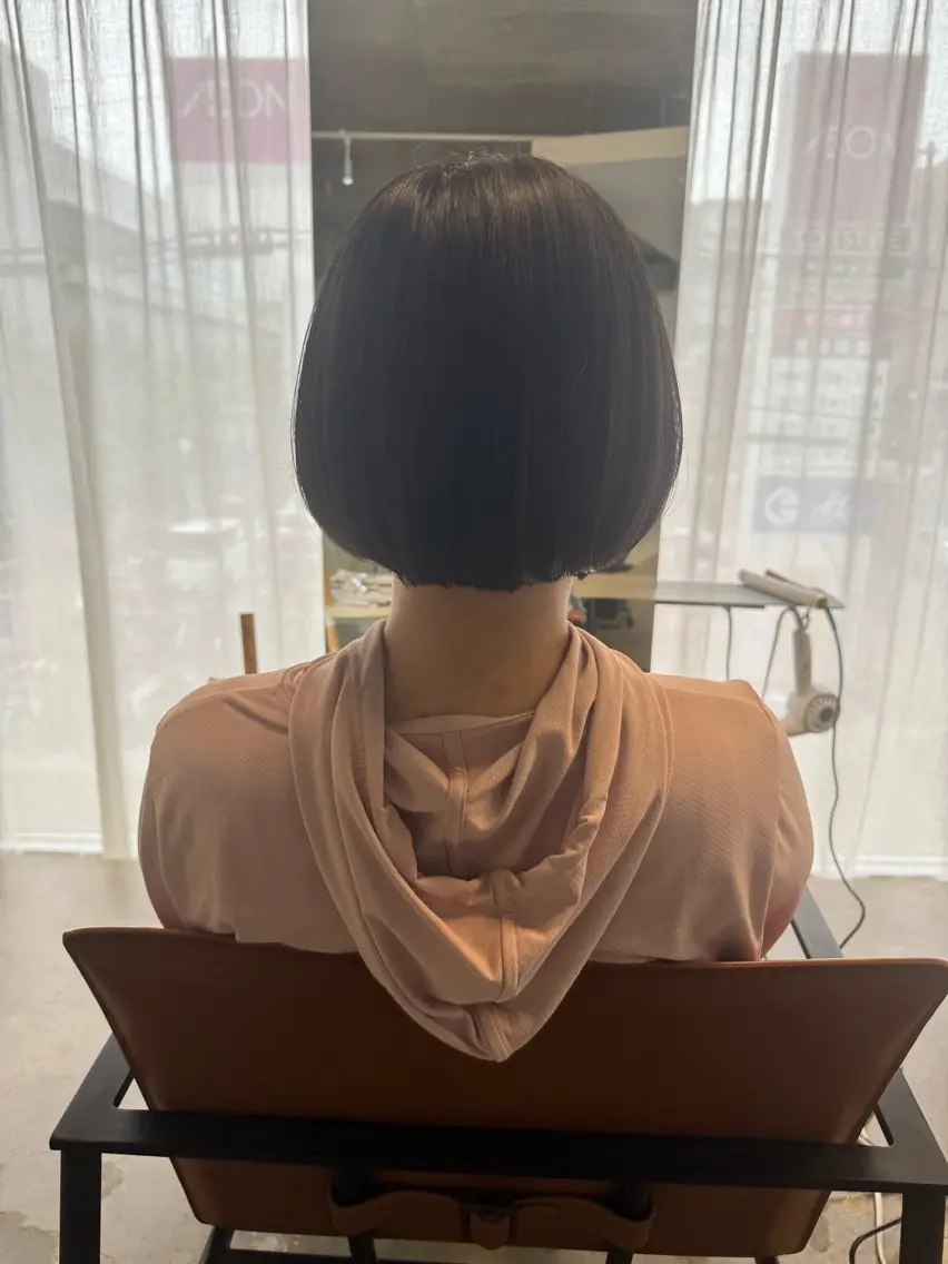 《女性限定・ショートヘア》カット+シャンプーの写真