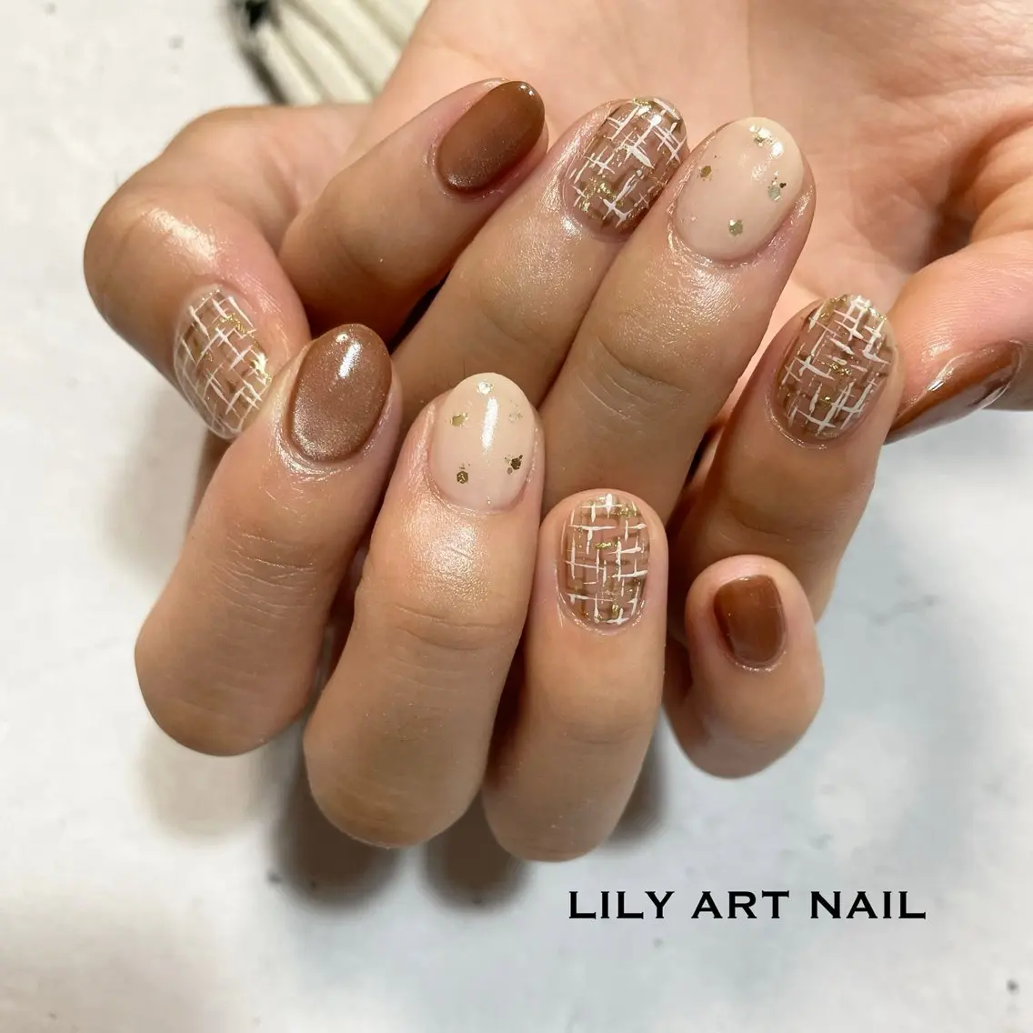 ネイル ツイードネイル ハンドネイル LILY  ART NAILのネイルデザイン