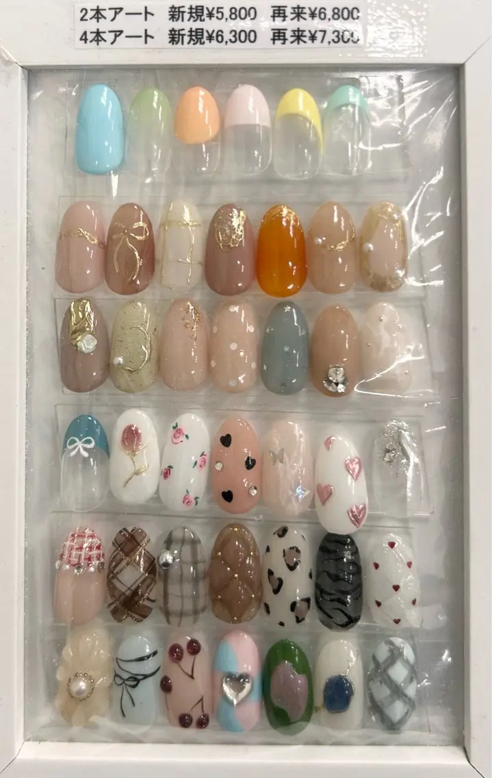 ネイル ハンドネイル Bianca  🎀 Hayakawaのネイルデザイン