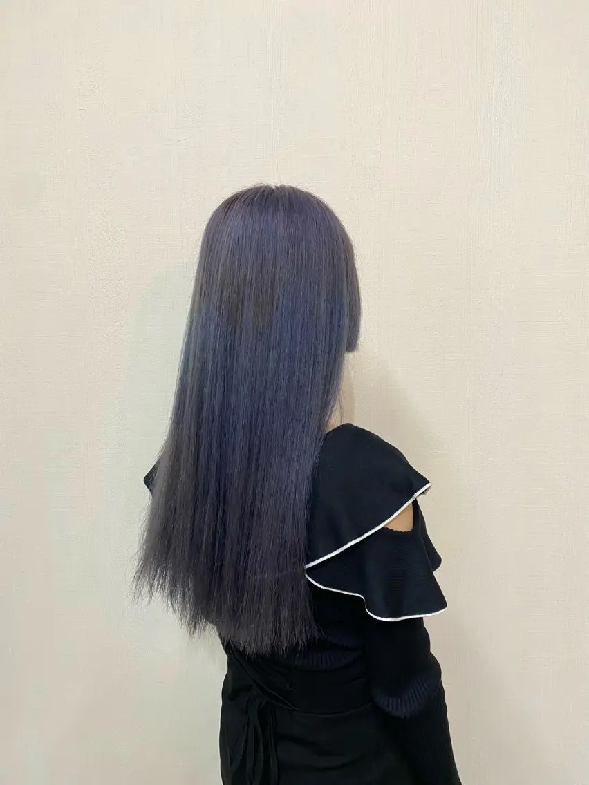 カラー ブルーカラー バイオレットカラー ヘアカラー 杉森 蘭琉のネイルデザイン