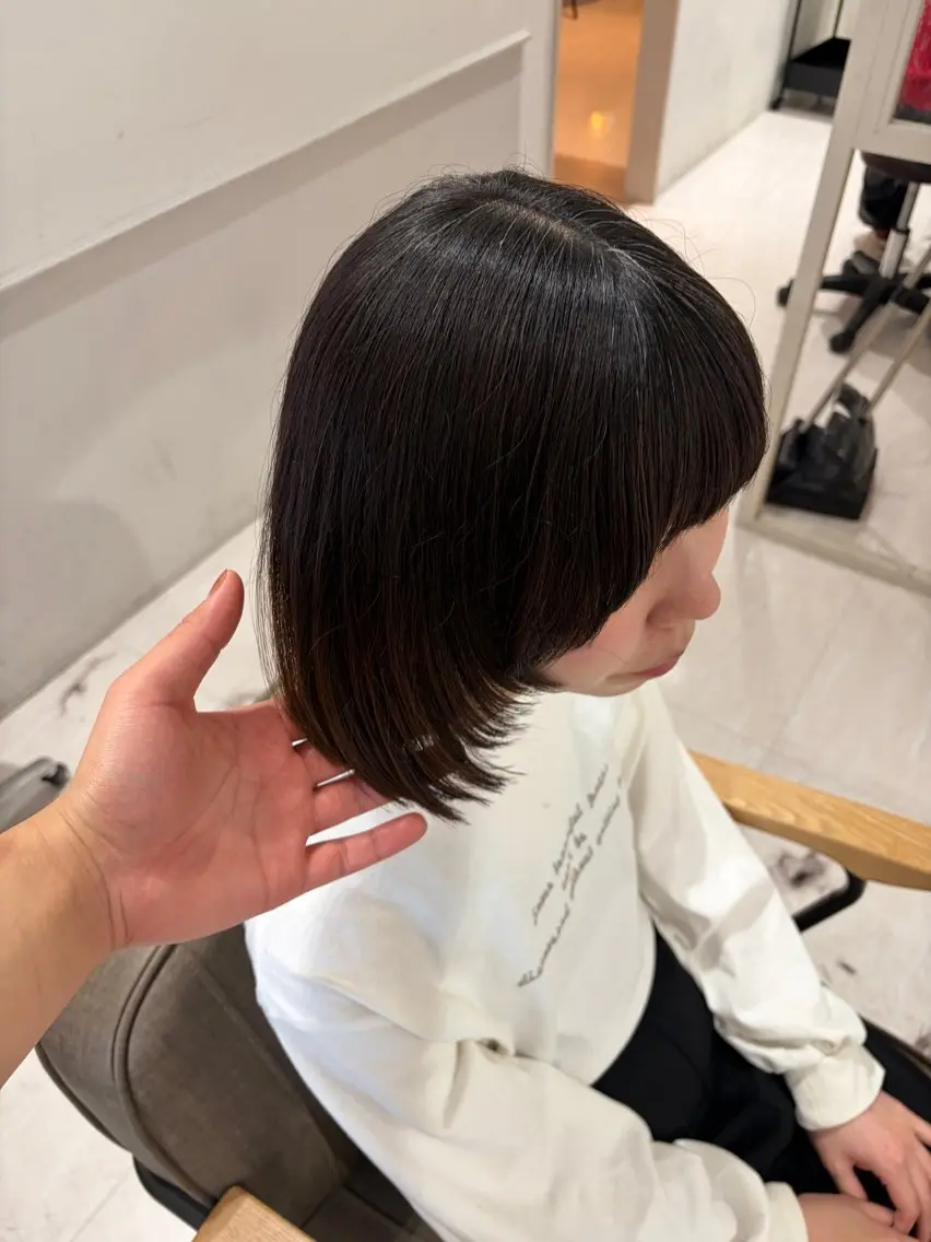 ミディアム ボブレイヤー ボブ レイヤーカット 光岡 玲遠のヘアスタイル