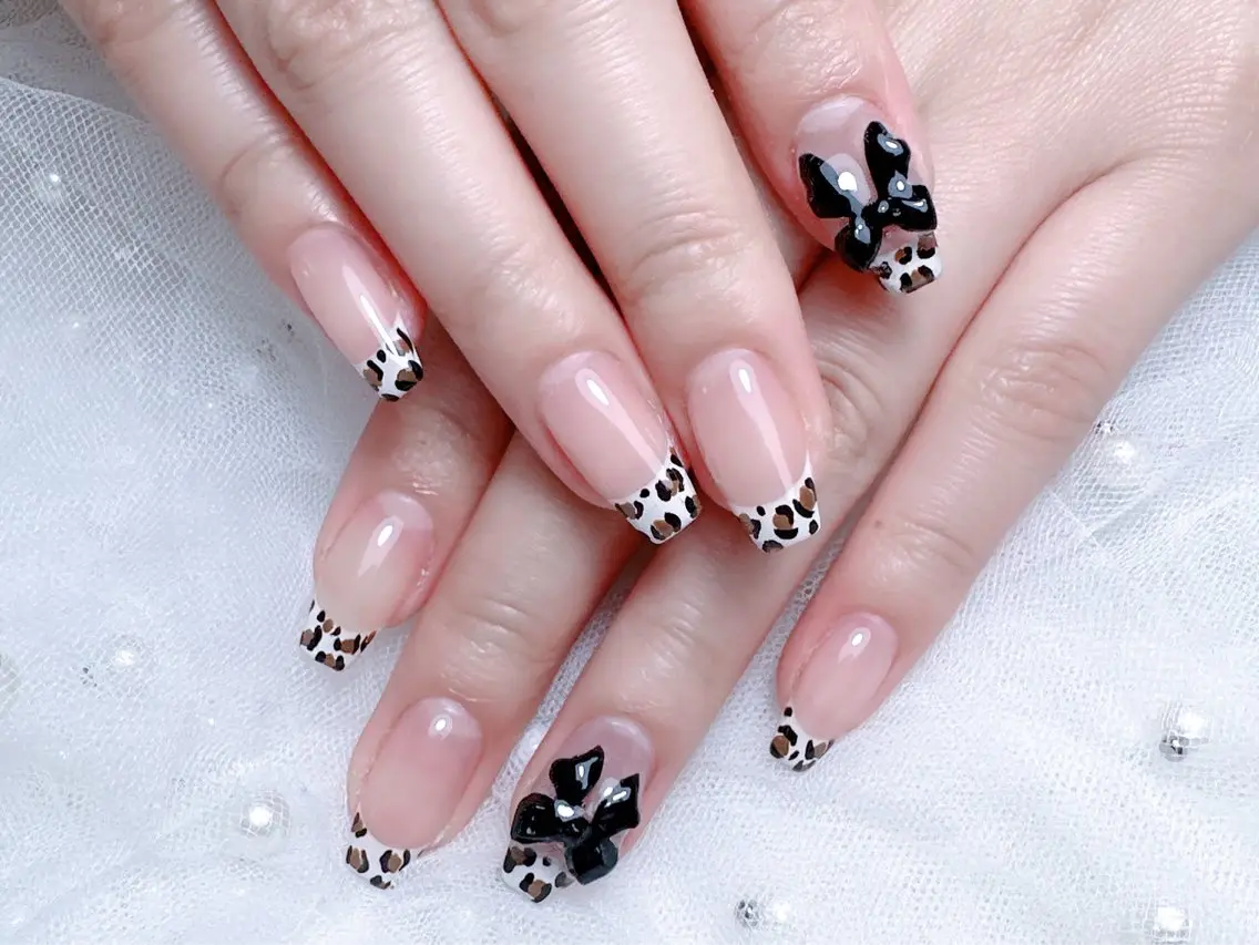 ネイル ハンドネイル M🌷nail 長さだし専門店のネイルデザイン