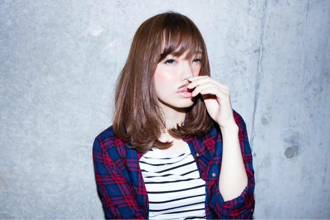 ミディアム セミロング カラー 内藤 達也のヘアスタイル