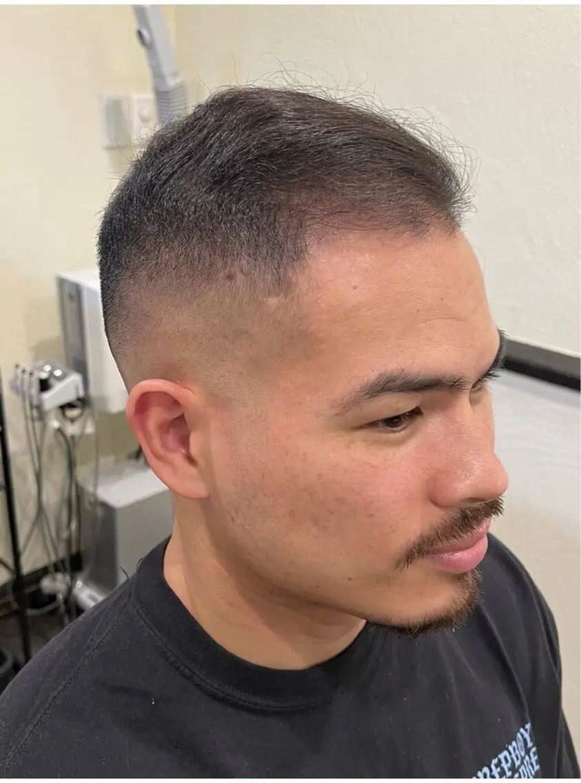 ショート メンズ 山方 一浩のヘアスタイル