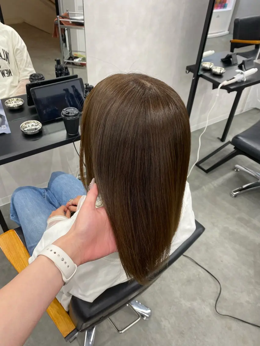 ミディアム カット ヘアカラー LIV My【マイ】 髪質改善/箕面のヘアスタイル