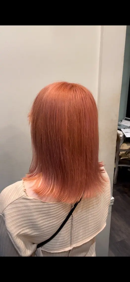 ミディアム カラー ブリーチ ピンクカラー 木下 泰乙のヘアスタイル