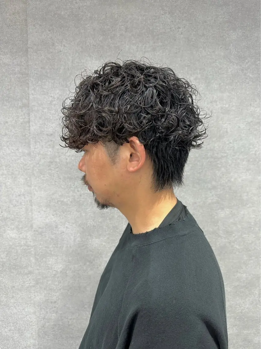 ショート カラー パーマ ヘアアレンジ メンズ キッズ 磯村 翔大のヘアスタイル