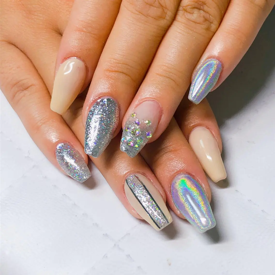 ネイル ハンドネイル nail roomのネイルデザイン
