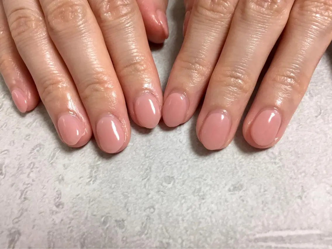 ネイル オフィスネイル シンプルネイル ハンドネイル mogunail &blowのネイルデザイン