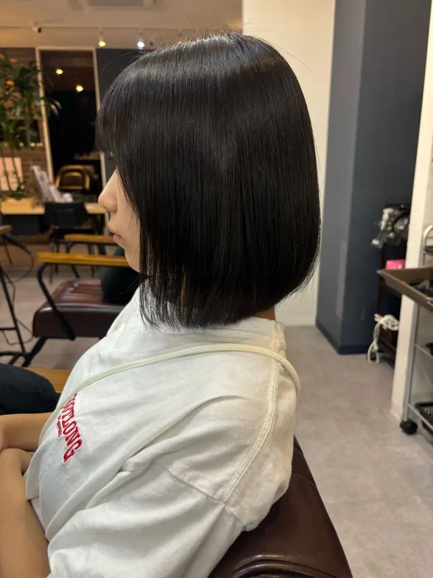 ショート ✨髪質改善カラー✨ ストレート☔脇田のヘアスタイル