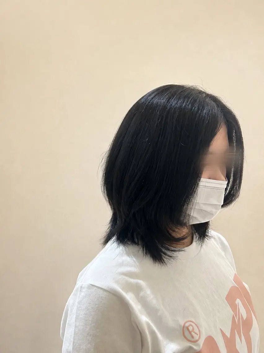 ミディアム レイヤーカット 森川 颯香のヘアスタイル