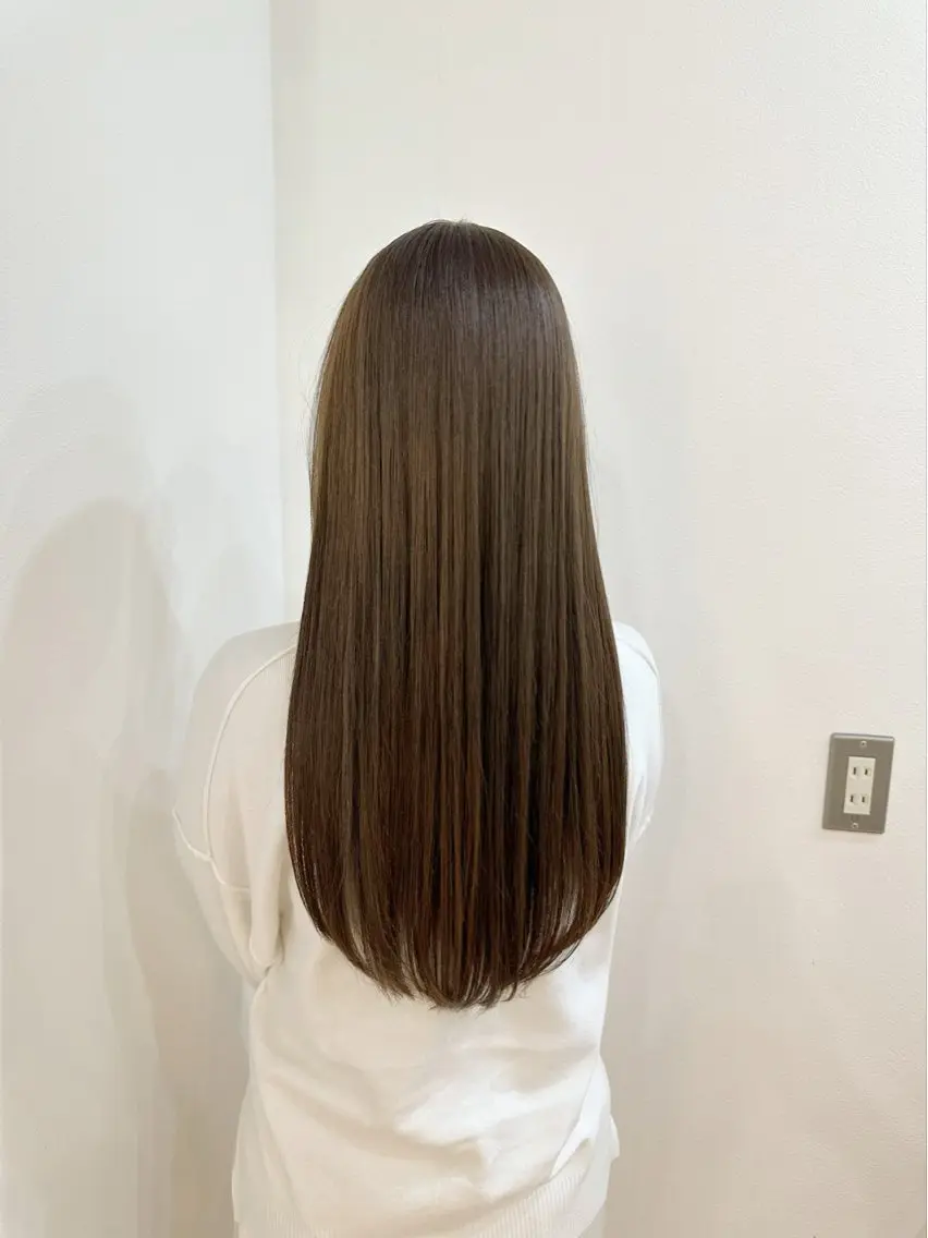 ロング カラー ヘアカラー トリートメント 古田 昂也のヘアスタイル