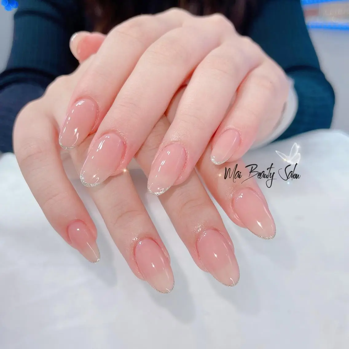 ネイル オーロラネイル 長さ出し フラッシュネイル フレンチネイル ジェルネイル MaiBeauty Niのネイルデザイン