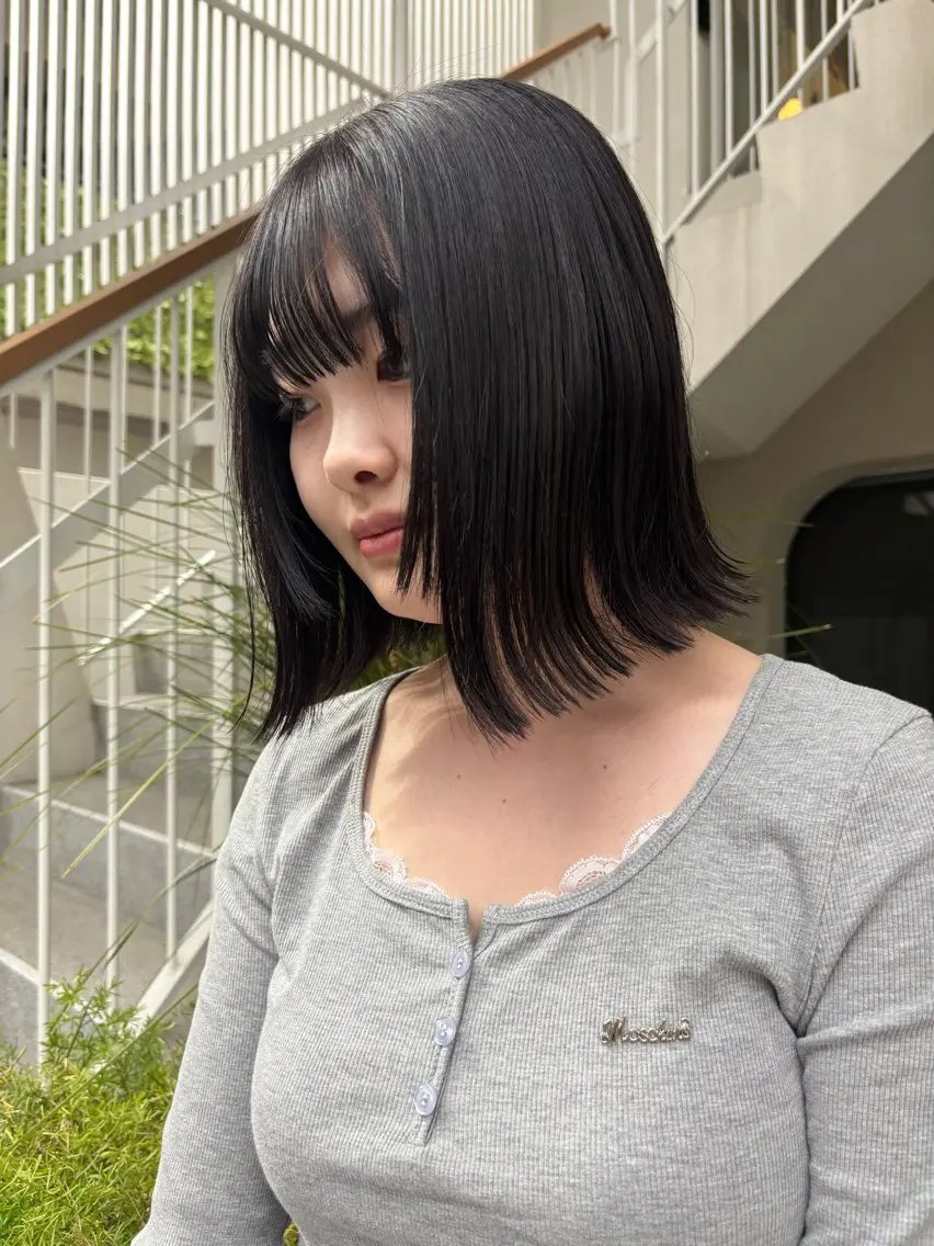 【🟠カット無料🟠】 艶ワンカラー+無料ボブカット(ウォータートリートメント)の写真