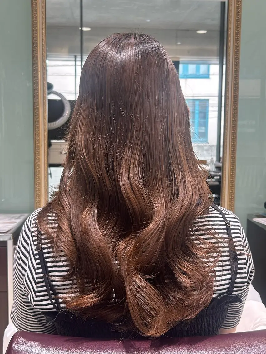 ロング カラー 透明感カラー トリートメント ヘアカラー トリートメント 艶カラー❄️ / 𝑲𝑶𝑻𝑨のヘアスタイル
