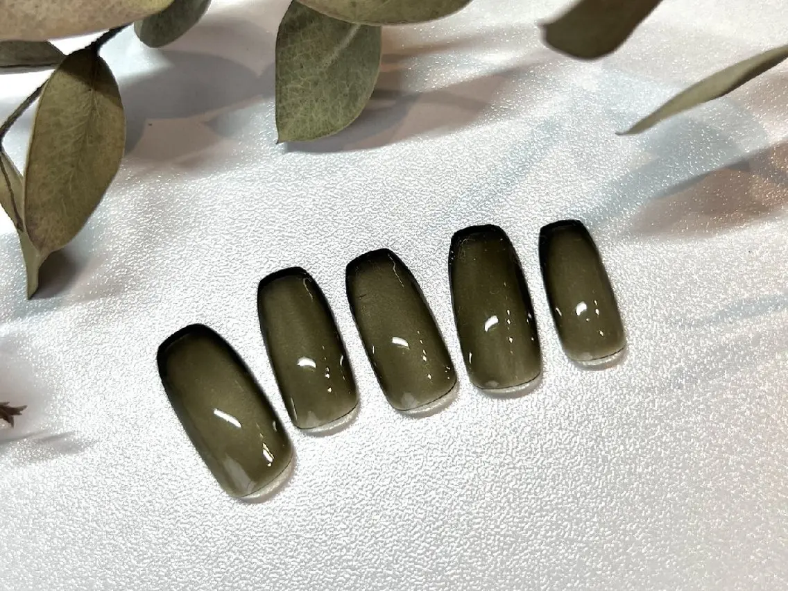 ネイル クリアネイル フレンチネイル ニュアンスネイル NailSalon MAHINAのネイルデザイン