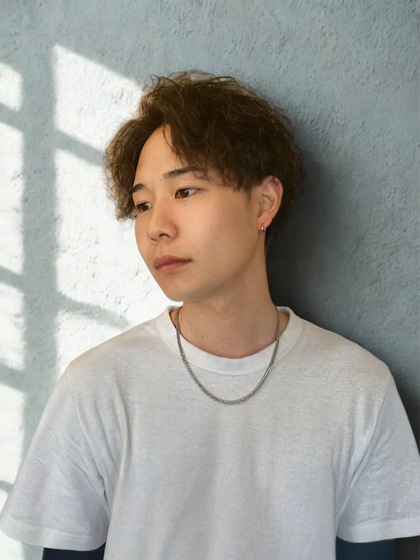 ショート パーマ メンズ 矢野 佑汰のヘアスタイル