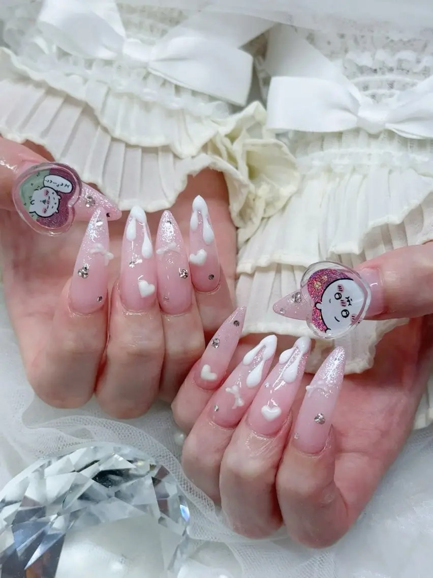 ネイル ジェルネイル グラデーション キラキラネイル 韓国ネイル ラメ(グリッター) ハンドネイル kana nailのネイルデザイン