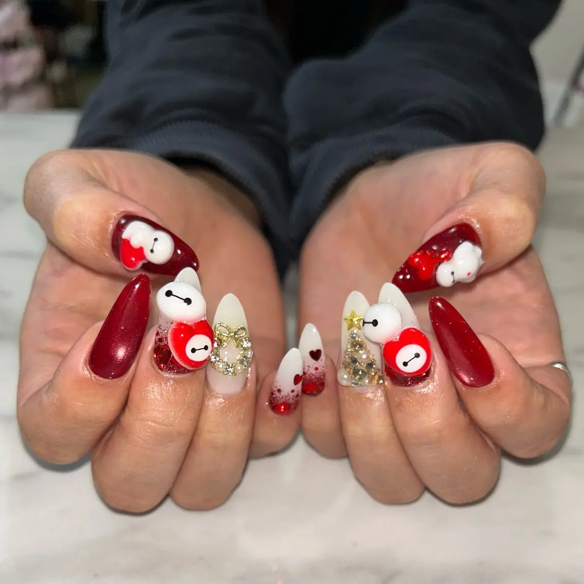ネイル 持ち込み ハンドネイル nailroom sb𓈒𓂂𓏸のネイルデザイン