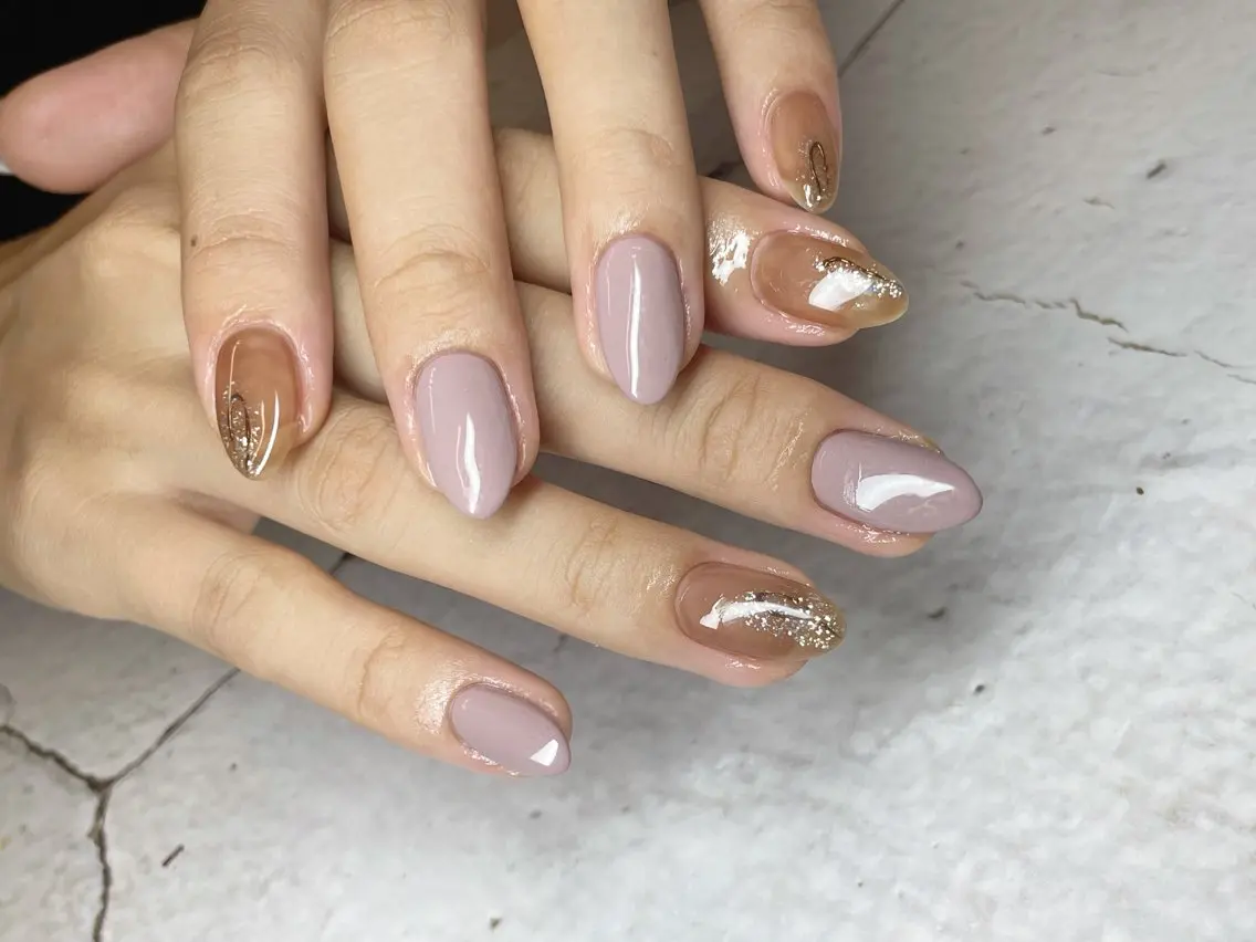 ネイル アートネイル ジェルネイル グラデーション マグネットネイル 持ち込み ハンドネイル エルモサ YURIKAのネイルデザイン