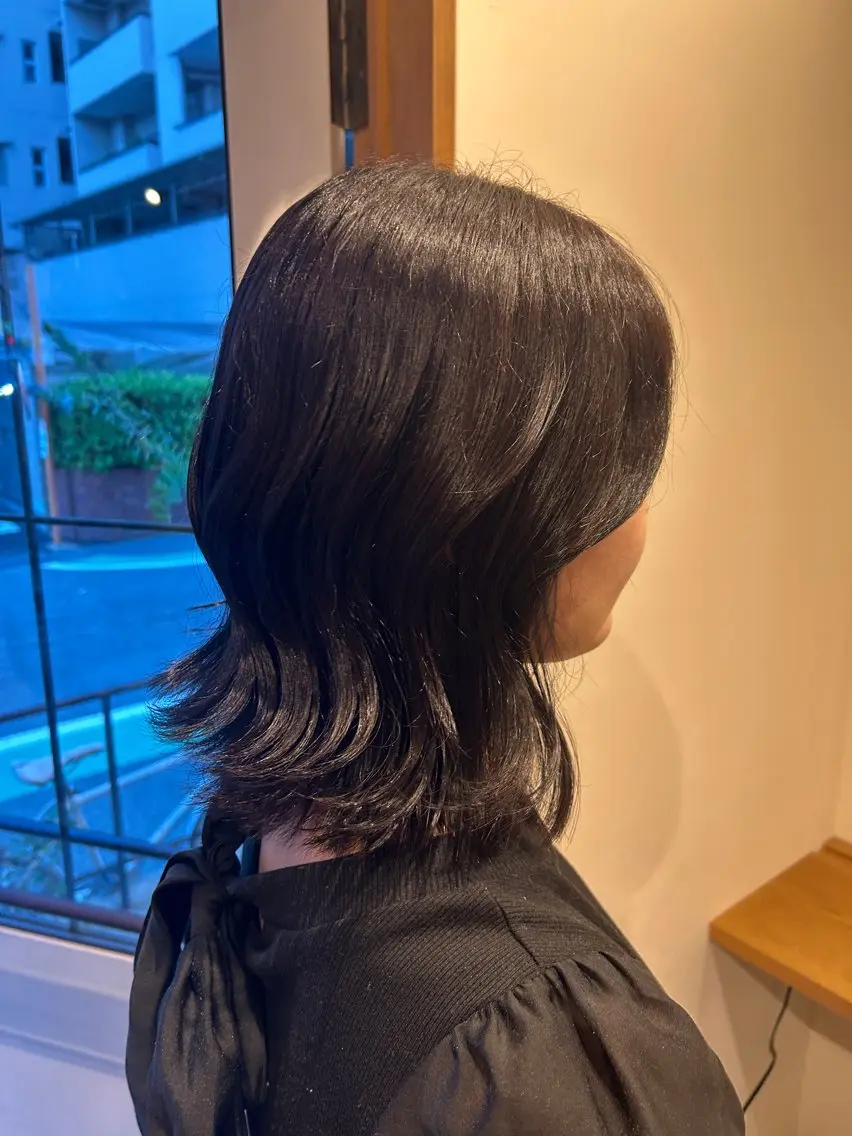 ミディアム カラー 🤍江坂 ハヤシアヤナ🤍のヘアスタイル