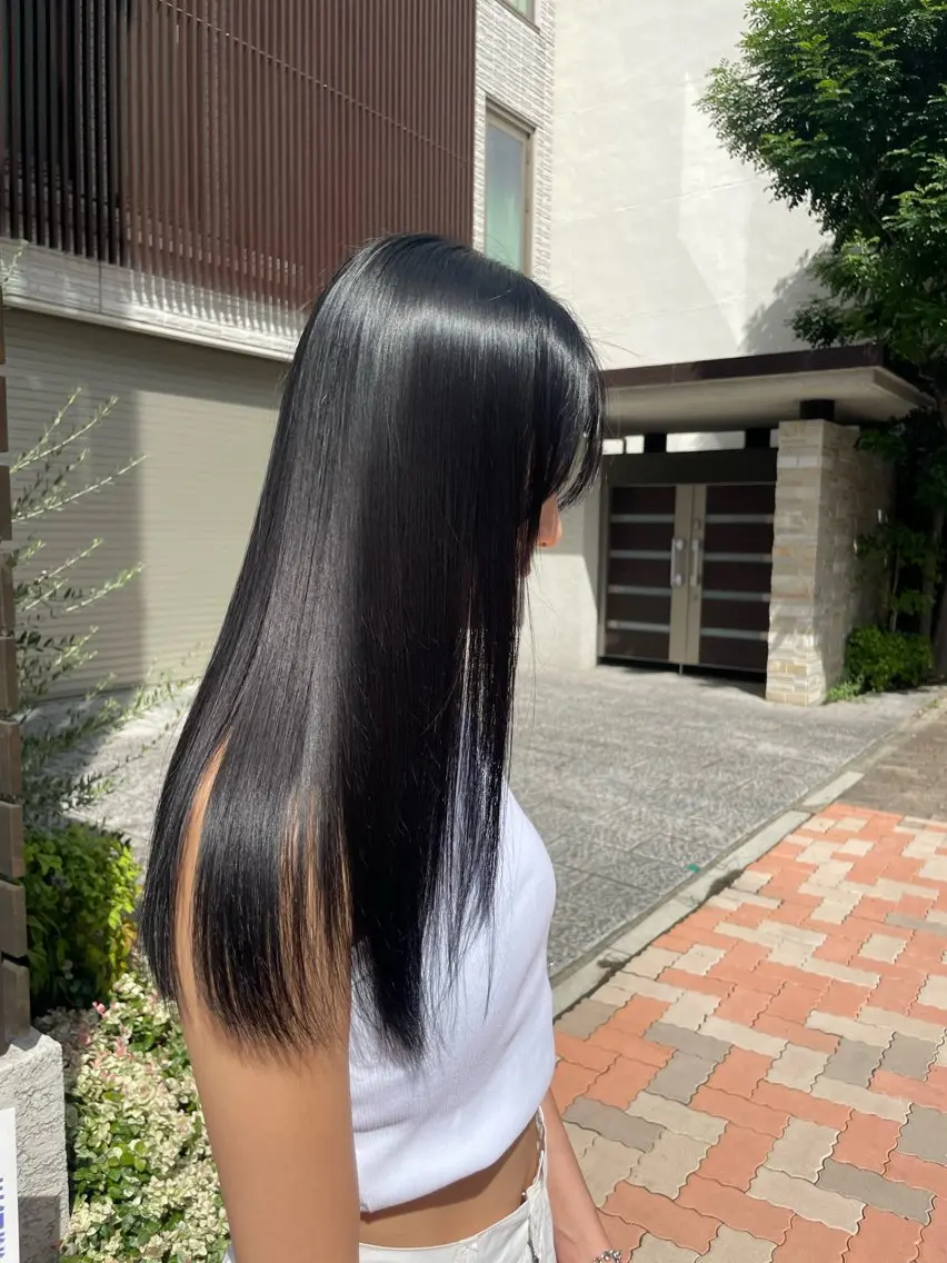 ロング ヘアカラー 戸倉 竣涼のヘアスタイル
