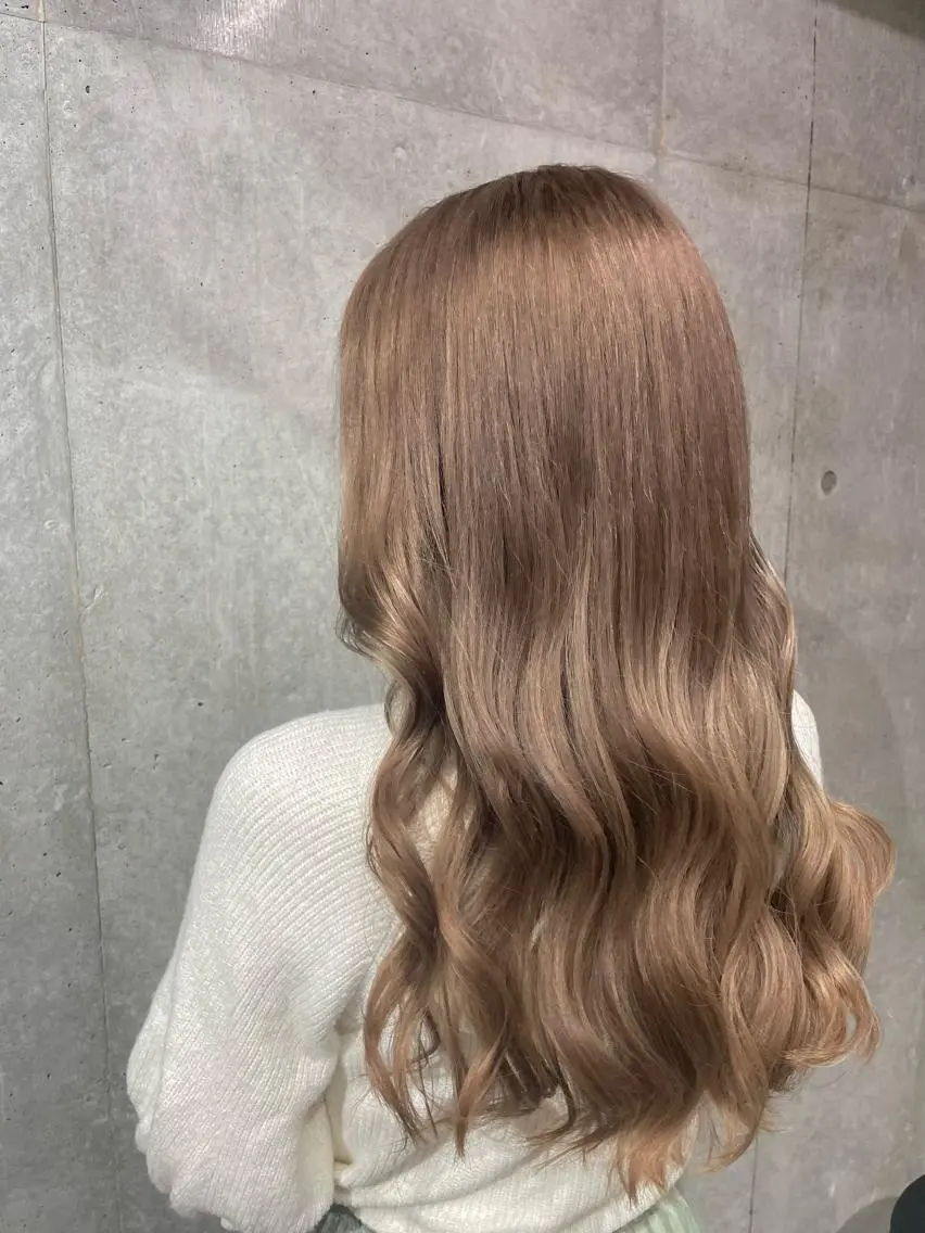 ケアブリーチ使用🌷イヤリングカラー🌷ブリーチ➕オンカラーの写真