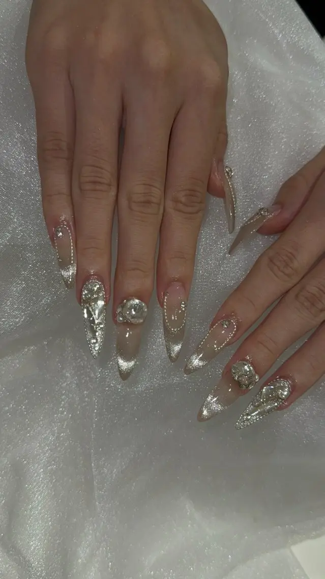ネイル キラキラネイル ハンドネイル 池谷 あすかのネイルデザイン