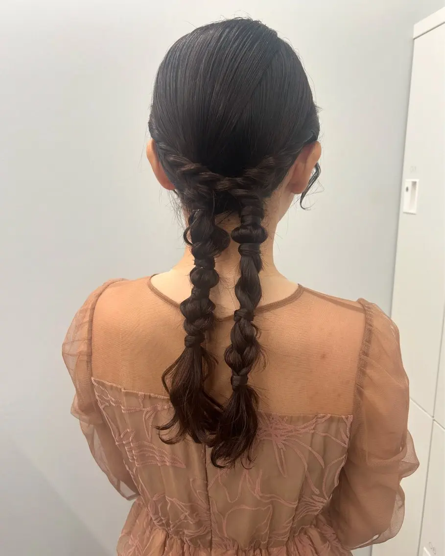 ヘアアレンジ hana ROCCO3rdのヘアスタイル