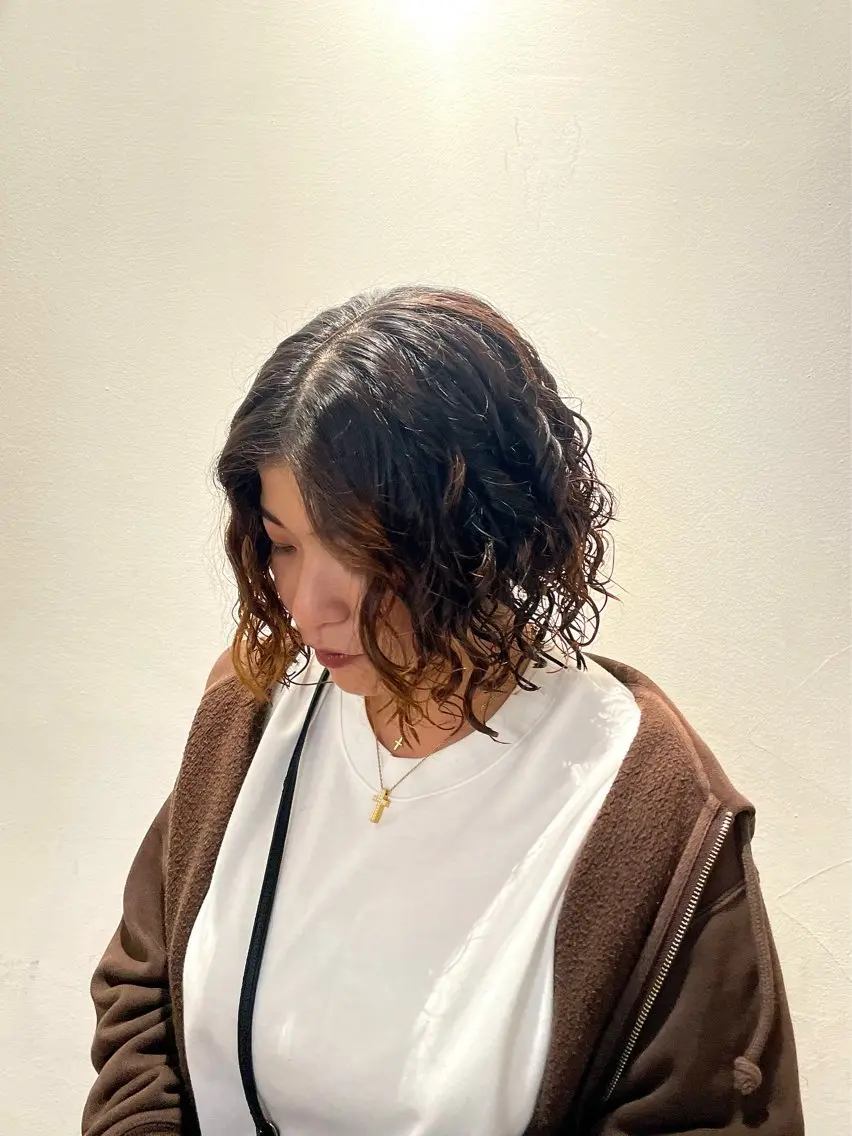 ショート カット パーマ BELO OSAKA カエデのヘアスタイル