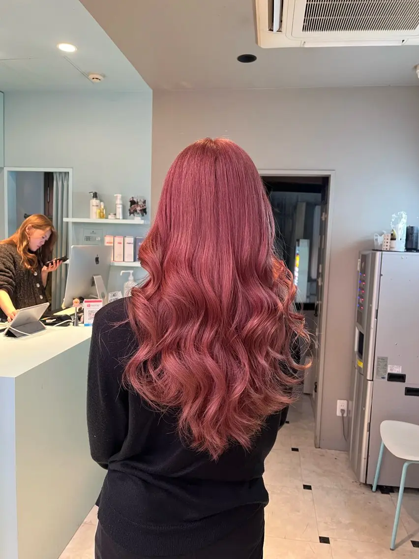ロング カラー ヘアカラー トリートメント ブリーチカラー 🩵MIZUKIのヘアスタイル